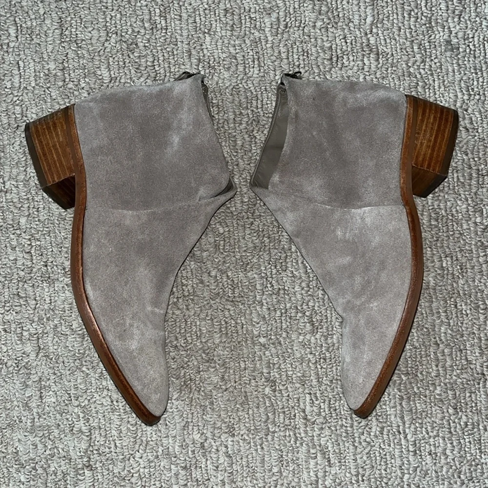 Soludos Anthropologie Venetian Gray Flat Ankle Boots Suede Size 7